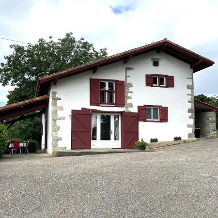 Holiday home Gohanetxea Uhart-Mixe